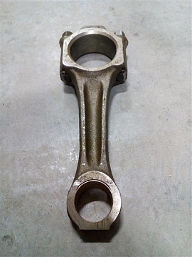 Шатун двигателя Д-245  245-1004100-Е  (Евро3) палец 42 (ММЗ)