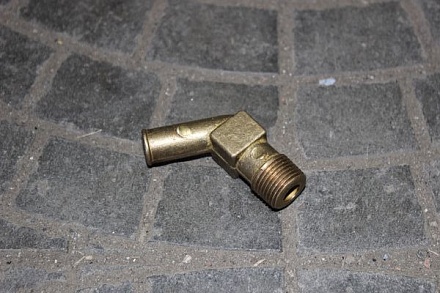 ШТУЦЕР ВАКУУМА 452-3552035