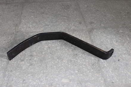 Кронштейн крыла пер. МТЗ-82 верт. лев. 82-8403016-Б с ГОРу (ОАО МТЗ)