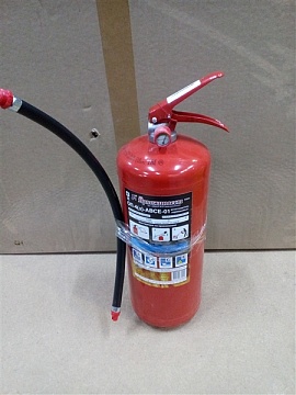 Огнетушитель ОП-4 с маном.