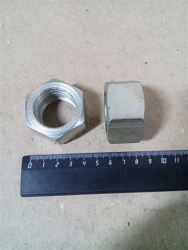 Гайка вала ГУРа МТЗ (нижняя) 50-3405053 (БЗТДиА)