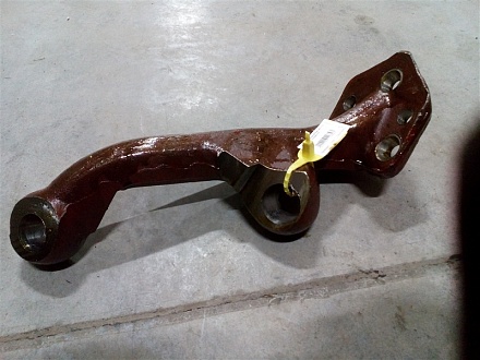 Рычаг поворотный МТЗ-82 лев. (с ГОРУ) 72-2308075-01 (БЗТДиА)