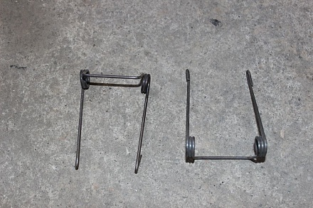 Пружина отжимного рычага А-01 01М-2150 АМЗ