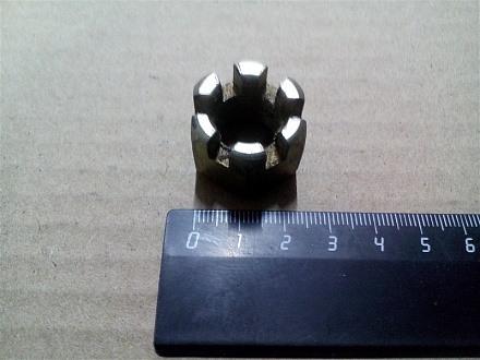 Гайка болта кардана (с/об) ДТ-75 36.109