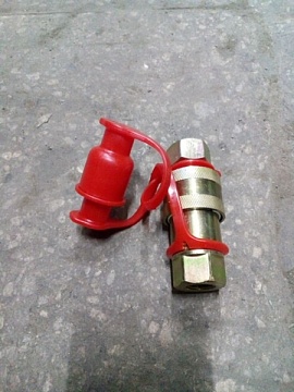 Разъем пневматический M 16х1,5 (Красный) (Автомагнат)