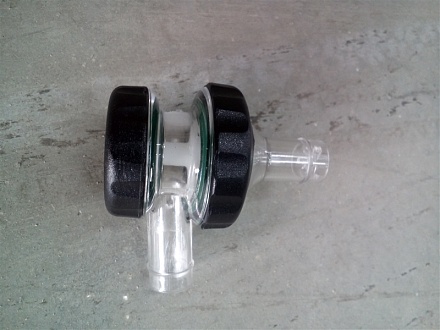 Автоматический клапан доильной аппаратуры для коз