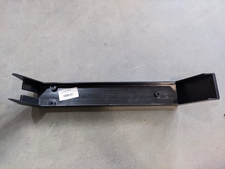 Накладка двери кабины УК МТЗ 80-6708603