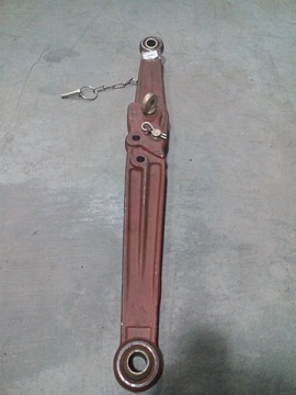 Тяга задней навески правая в сб. МТЗ  50-4605030 САЗ завод