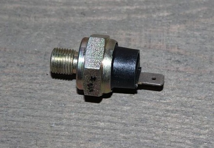 Датчик ДАДМ-01 авар. давления масла "Экран"