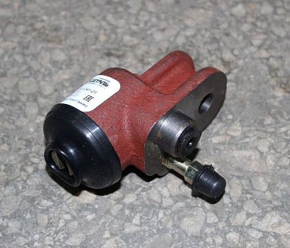 ЦИЛИНДР ТОРМ. ПЕРЕД. УАЗ лев. АДС 469-3501041-01