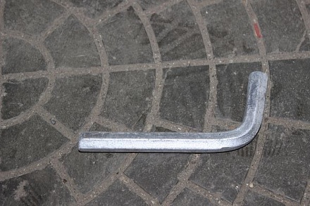 КЛЮЧ ШЕСТИГРАННИК 3151-3901324