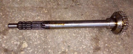 Вал ВОМ с шестерней МТЗ-80/1221 70-4202044 (БЗТДиА)