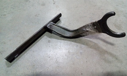 Вилка КПП (бок.включ) 1 пер. и з.х  МТЗ 74-1702086