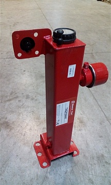 Гидробак с кронштейном насоса-дозатора МТЗ (ГОРу) Master part