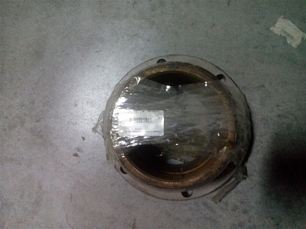 Стакан солнечной шестерни с бр. втул  77.38.023-04