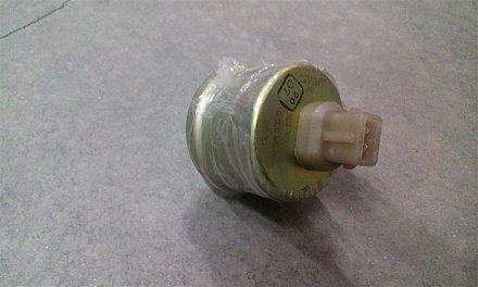 Датчик ДД20-МИ давления 12-24V (0-20атм.)  "Экран"